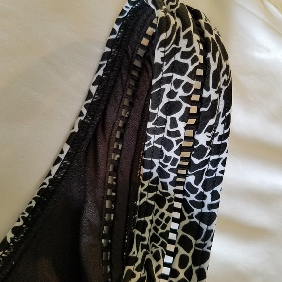 🩱Frederick's of Hollywood One Piece Bathing Suit - NWT🩱 - Picture 6 of 9